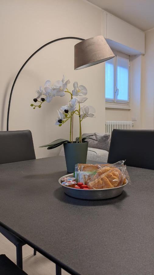 Modern Apartment - Como Centro Eksteriør billede